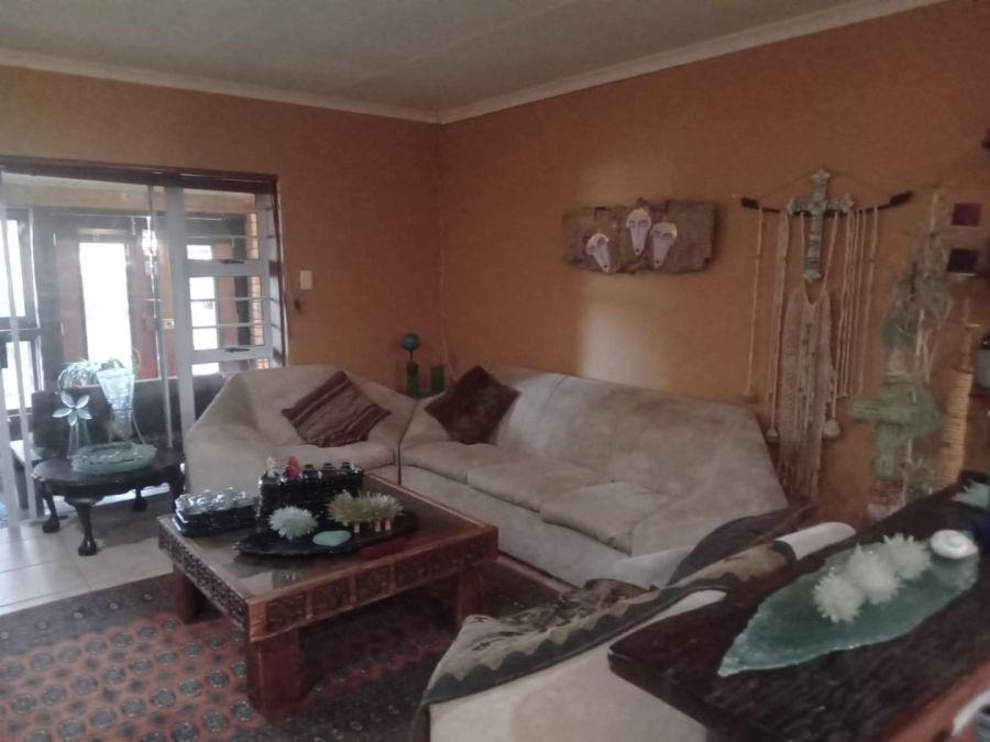 3 Bedroom Property for Sale in Noorsekloof Eastern Cape